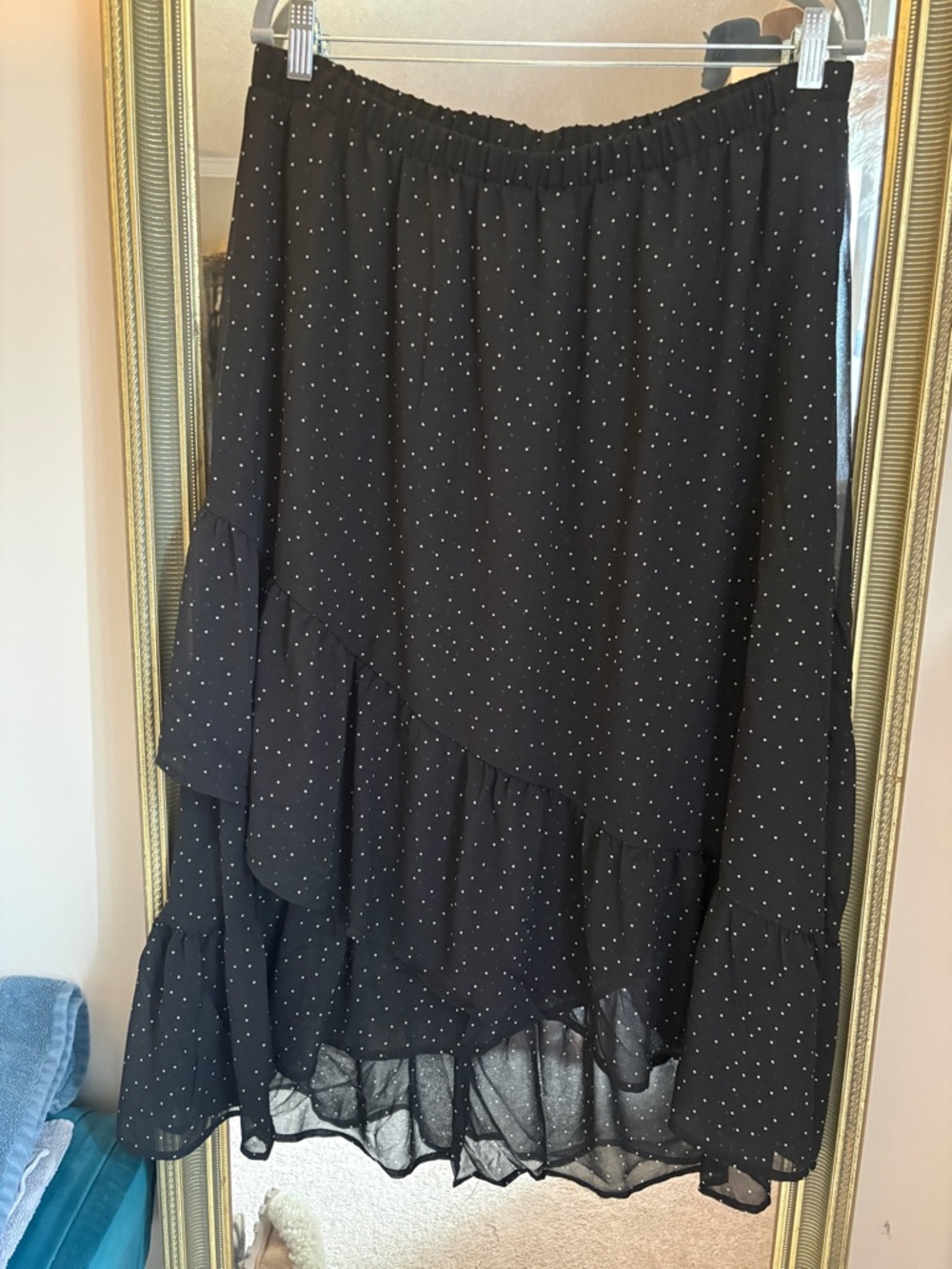 A New Black Black Midi Skirt with White Polka Dots and Ruffle Hem size large